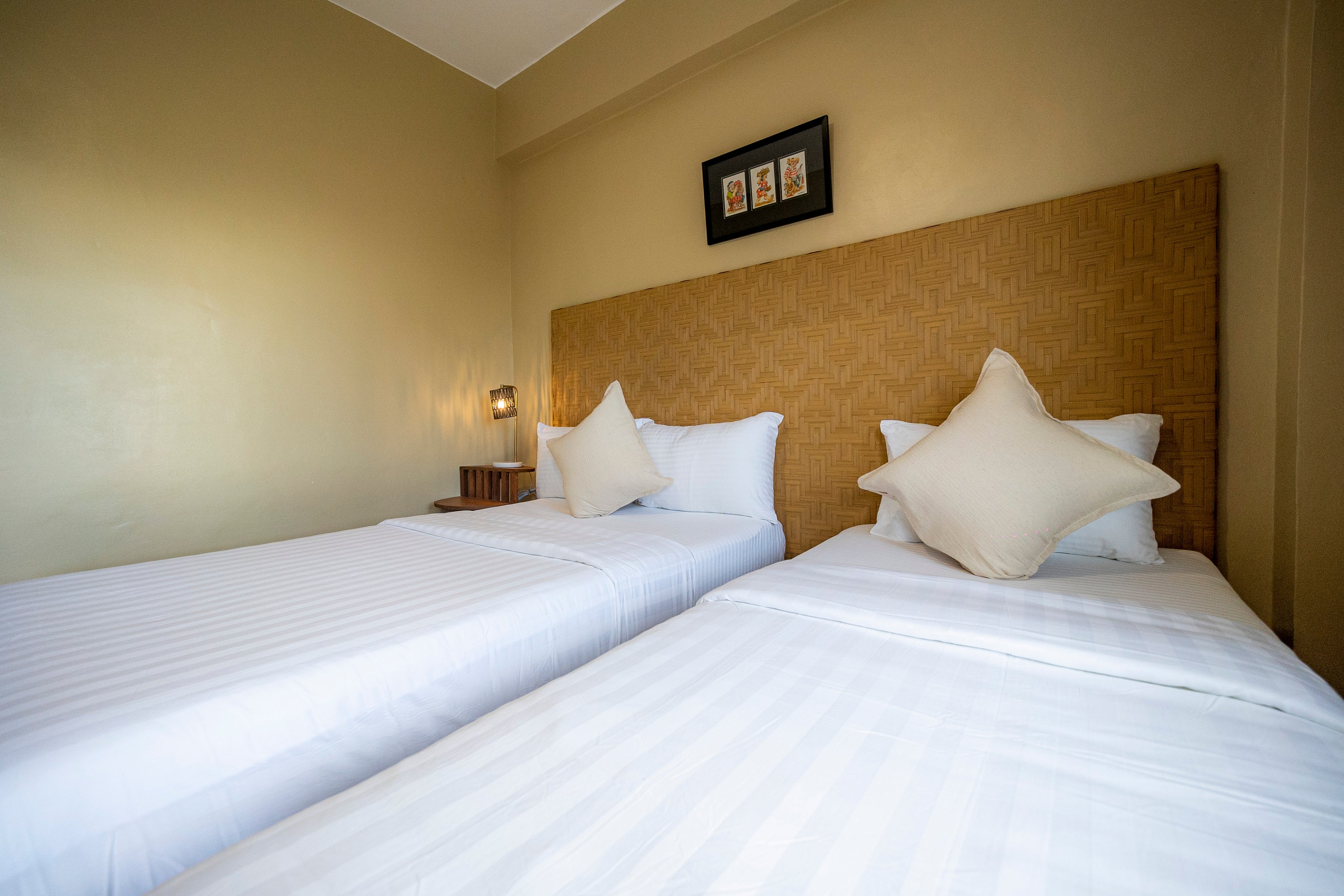 Bayview Superior Twin